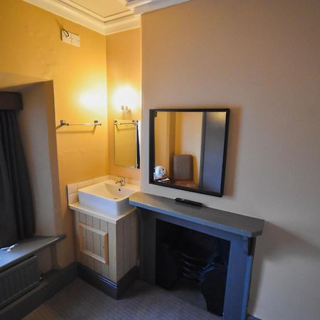 Red Lion Inn Хоуксхед Экстерьер фото