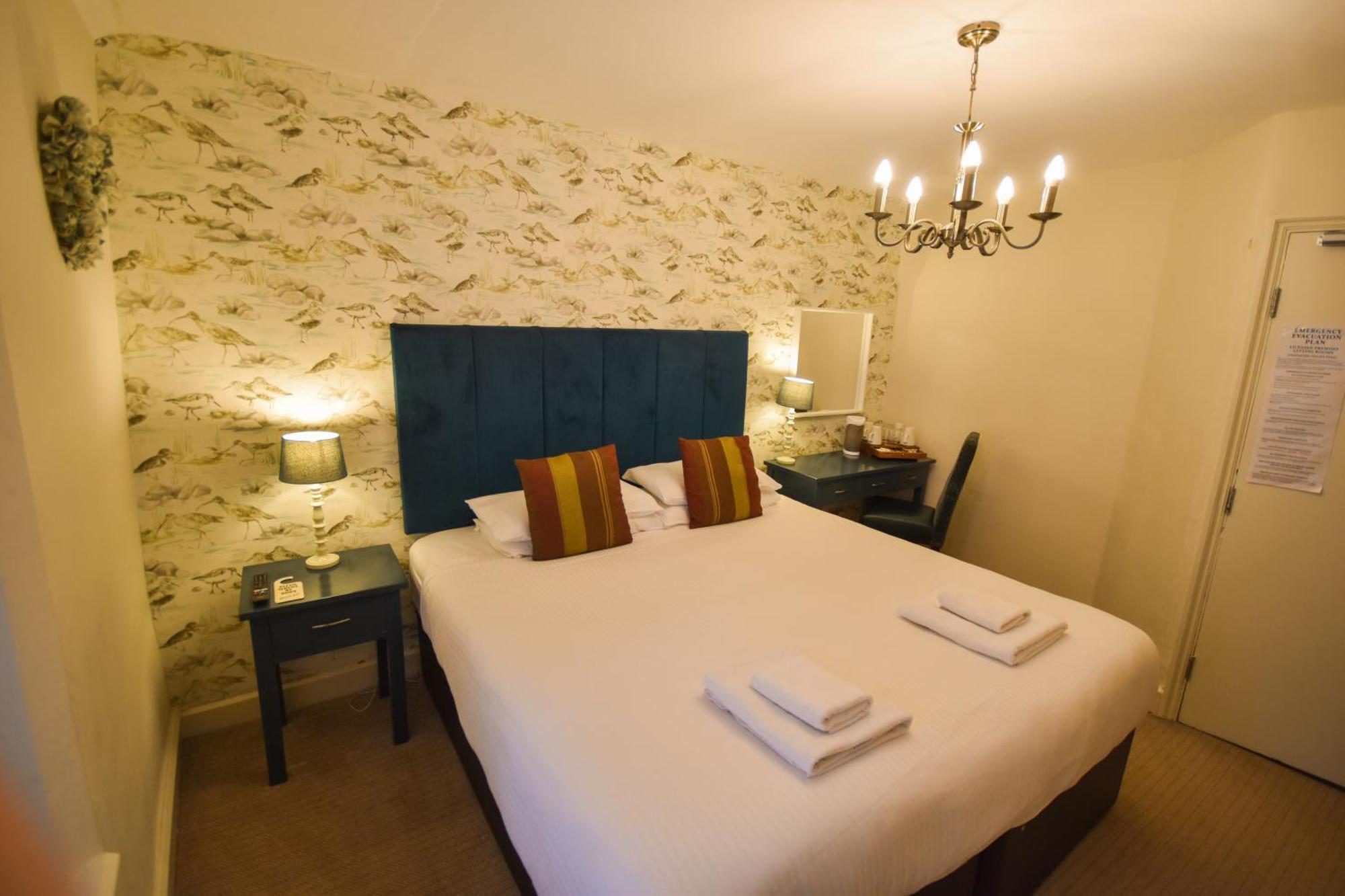 Red Lion Inn Хоуксхед Экстерьер фото