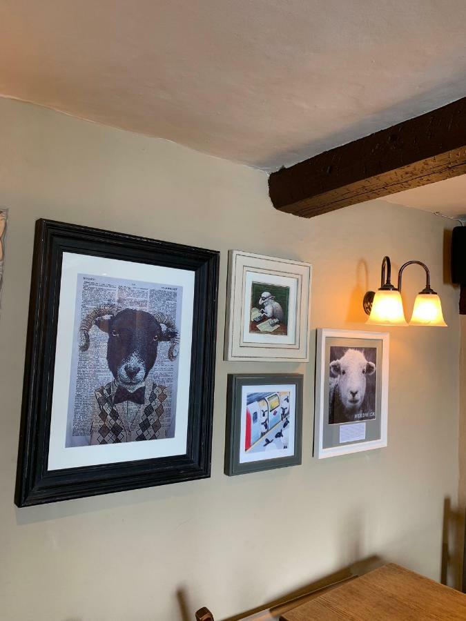 Red Lion Inn Хоуксхед Экстерьер фото